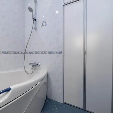 Stylish In Apartman